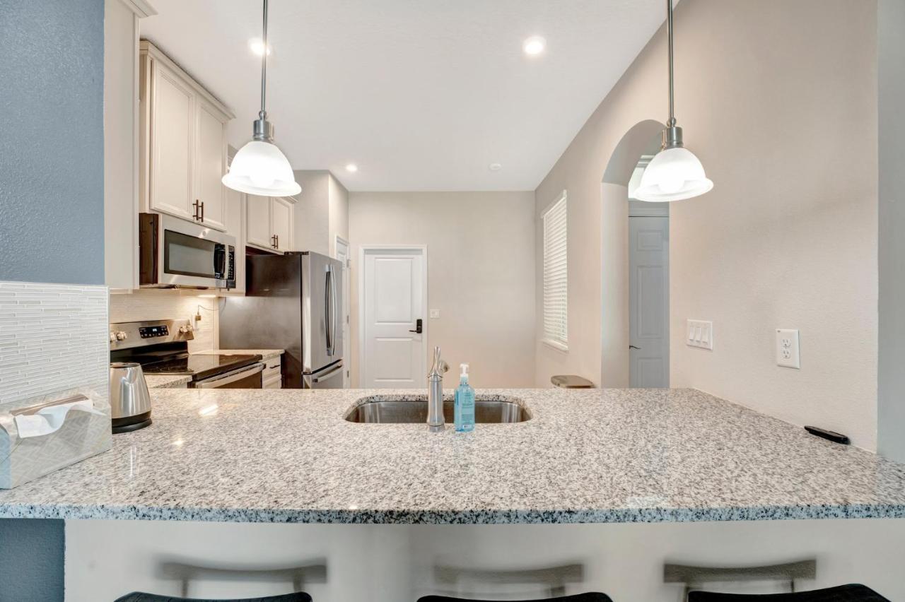 Zenhomes In Heart Of Brandon Convenient Location מראה חיצוני תמונה